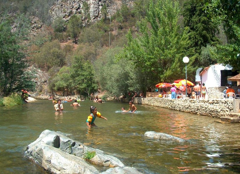 Praia Fluvial do Penedo Furado, Portugal